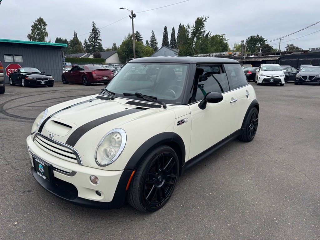 2006 MINI Cooper Image 1