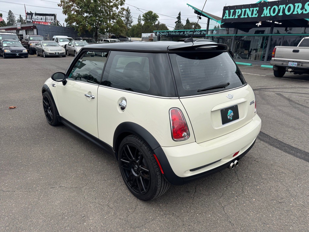 2006 MINI Cooper Image 3