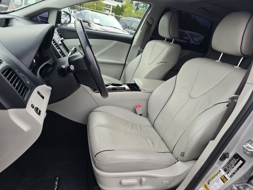 2009 Toyota Venza Image 9