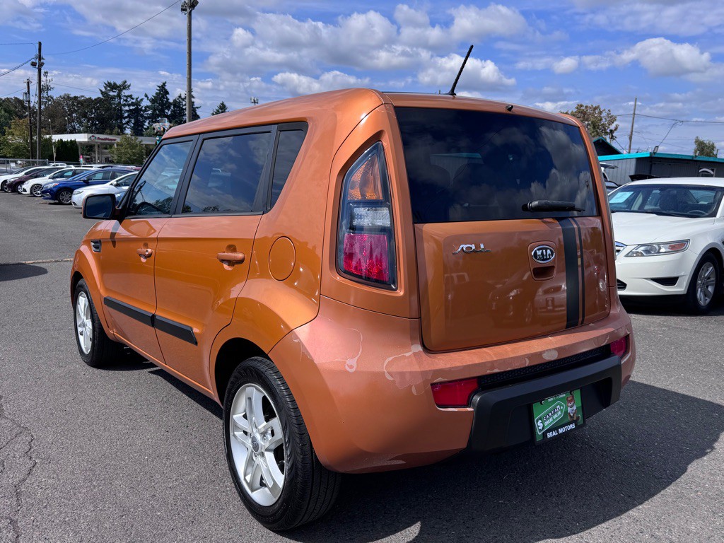 2011 Kia Soul Image 3