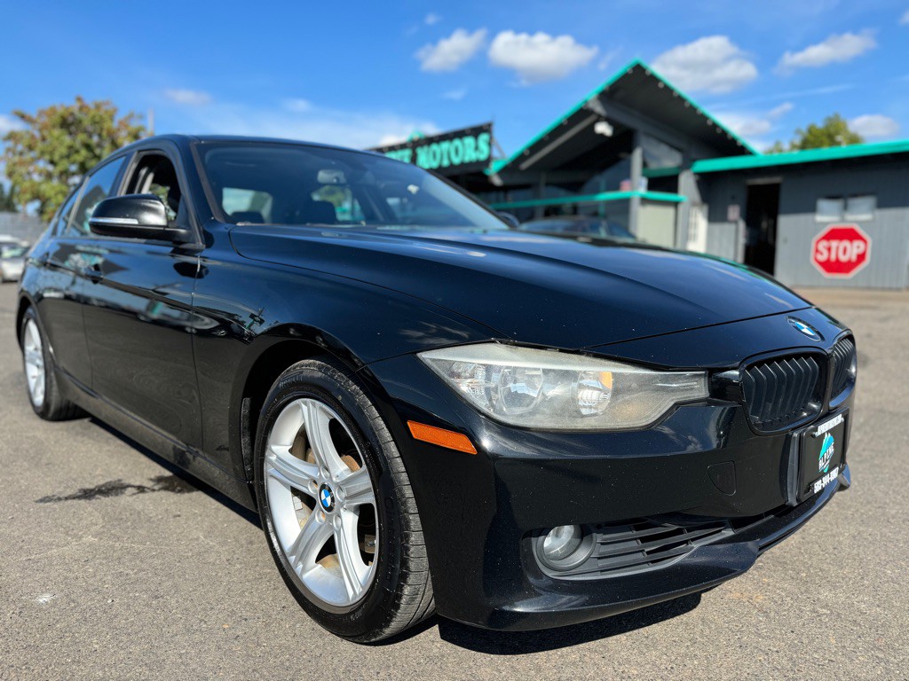 2013 BMW 3 Series Image 5