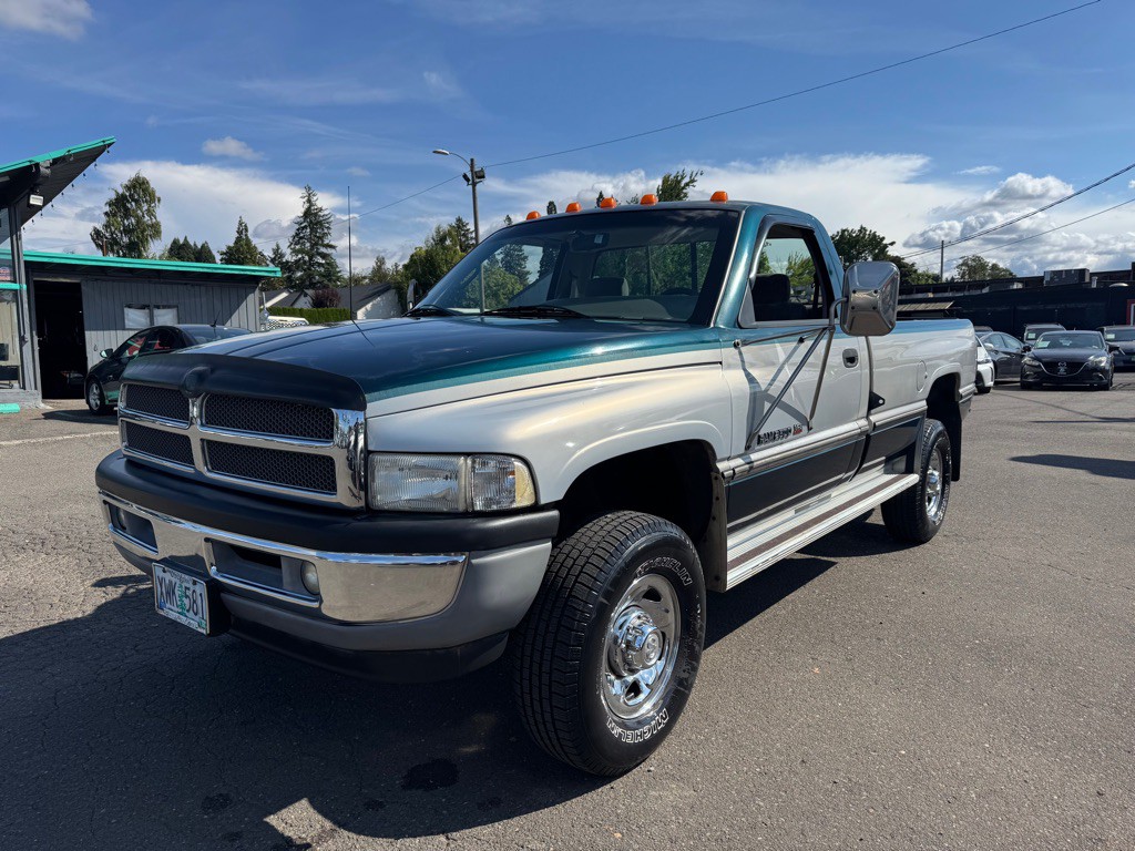 1995 Dodge Ram 2500 Image 1