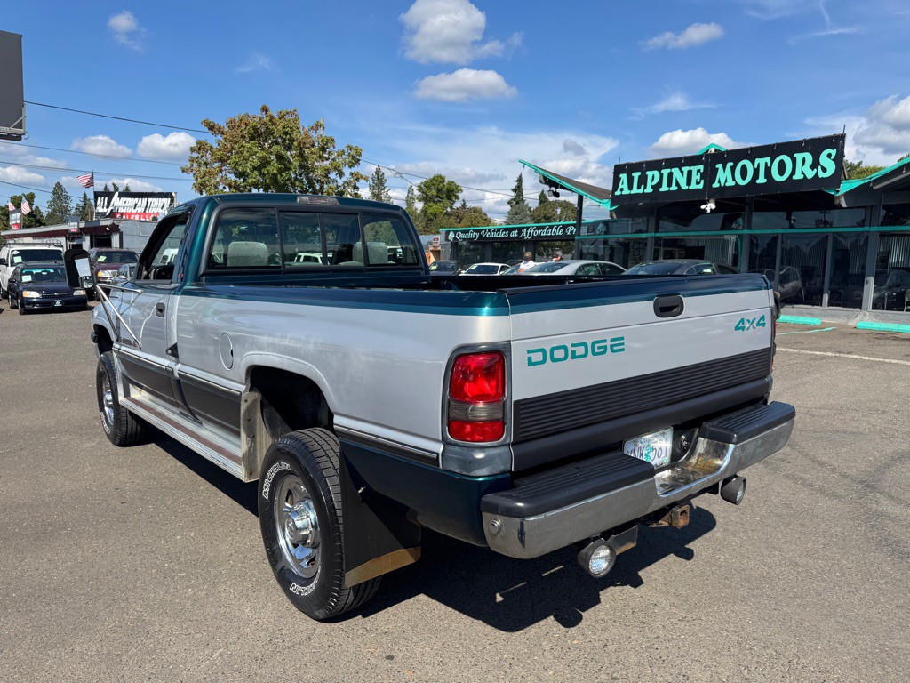 1995 Dodge Ram 2500 Image 3