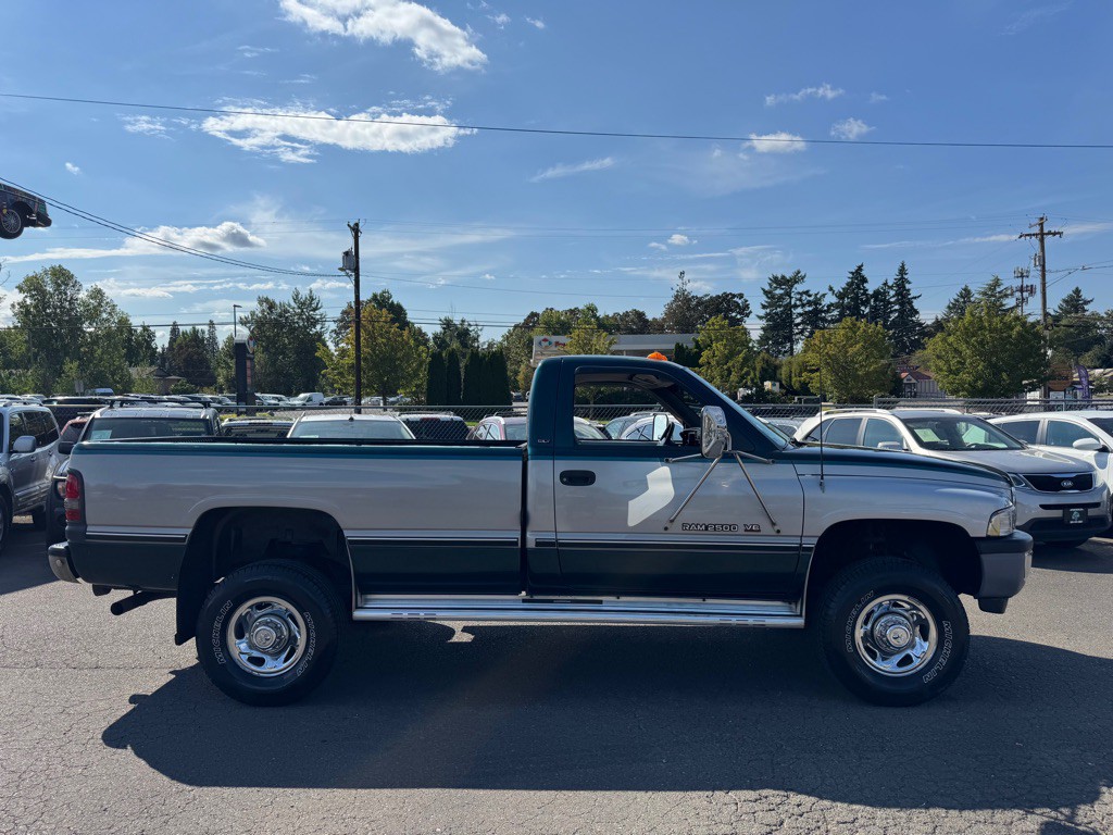 1995 Dodge Ram 2500 Image 6