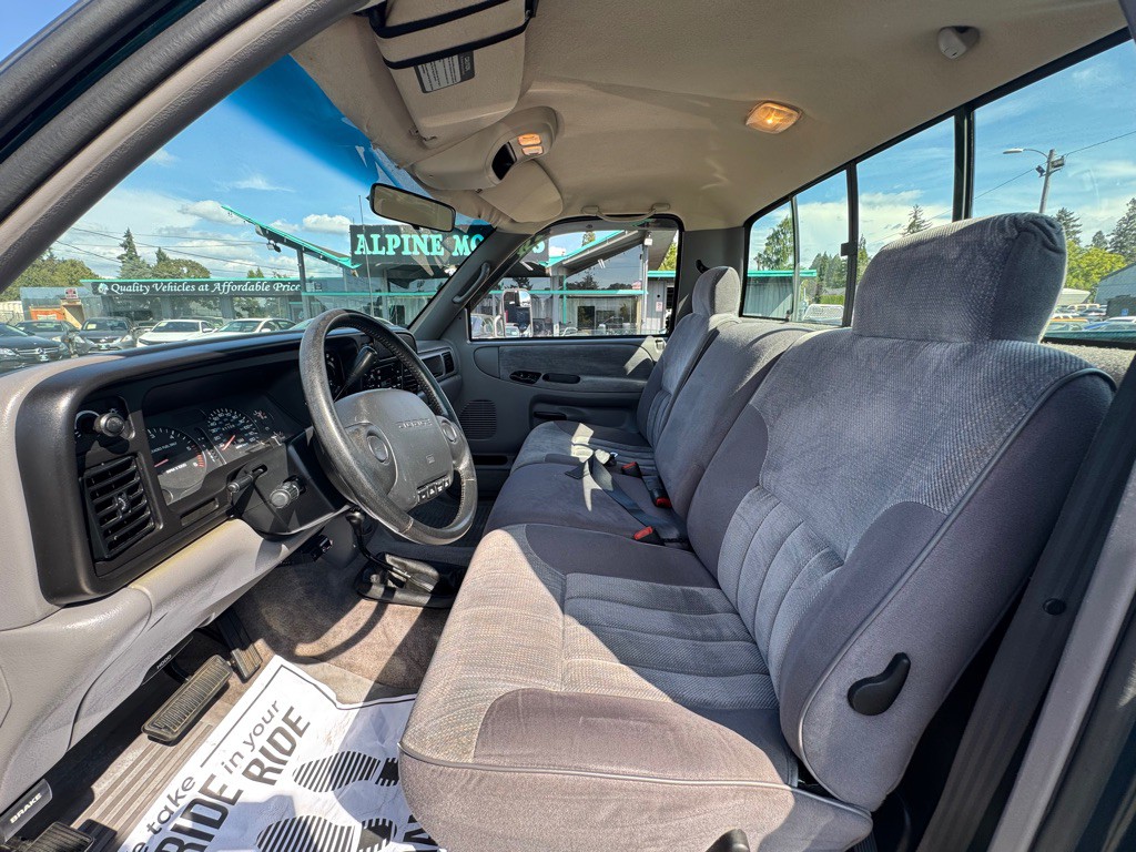 1995 Dodge Ram 2500 Image 10