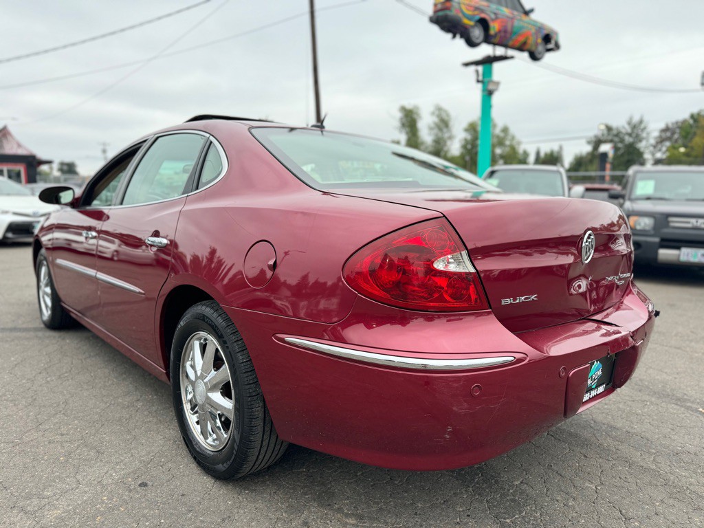 2006 Buick Lacrosse Image 2