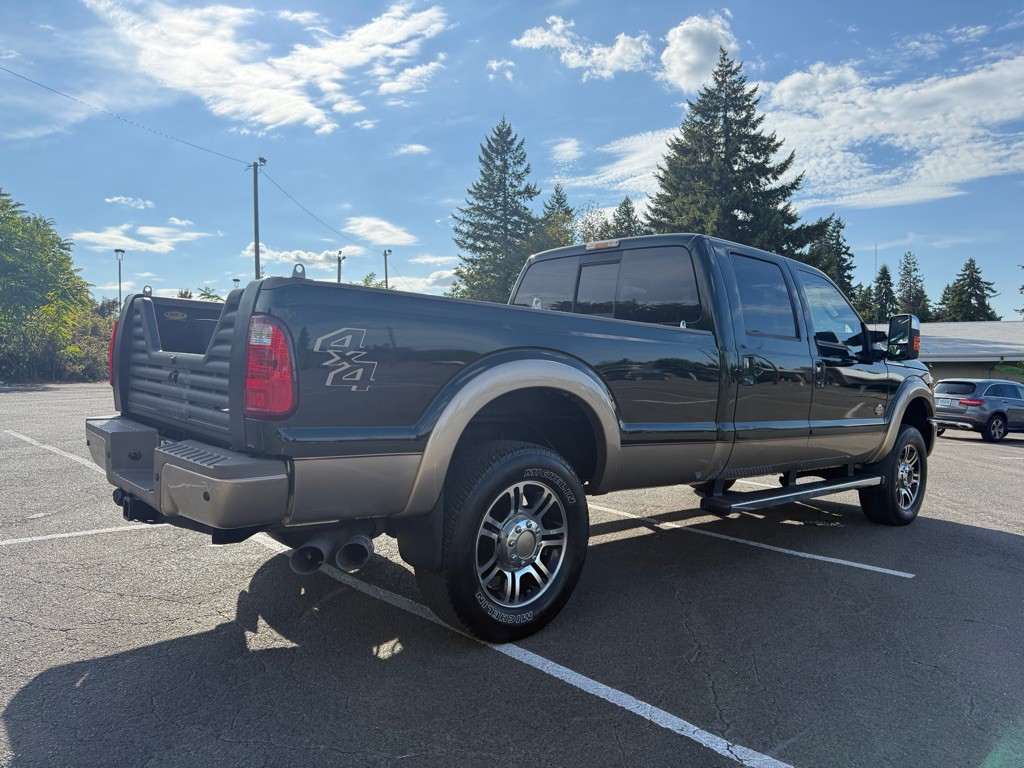 2013 Ford F-350 Image 4