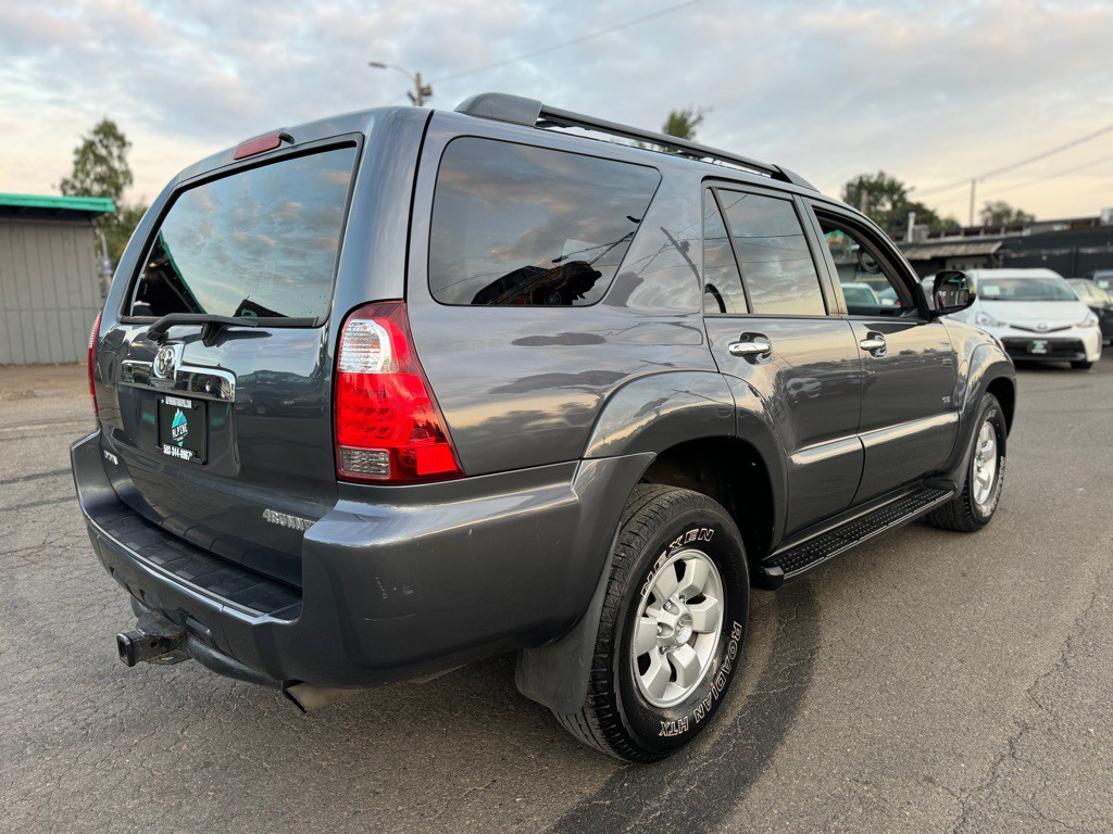 2007 Toyota 4Runner Image 4