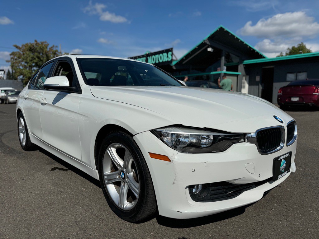 2015 BMW 3 Series Image 5