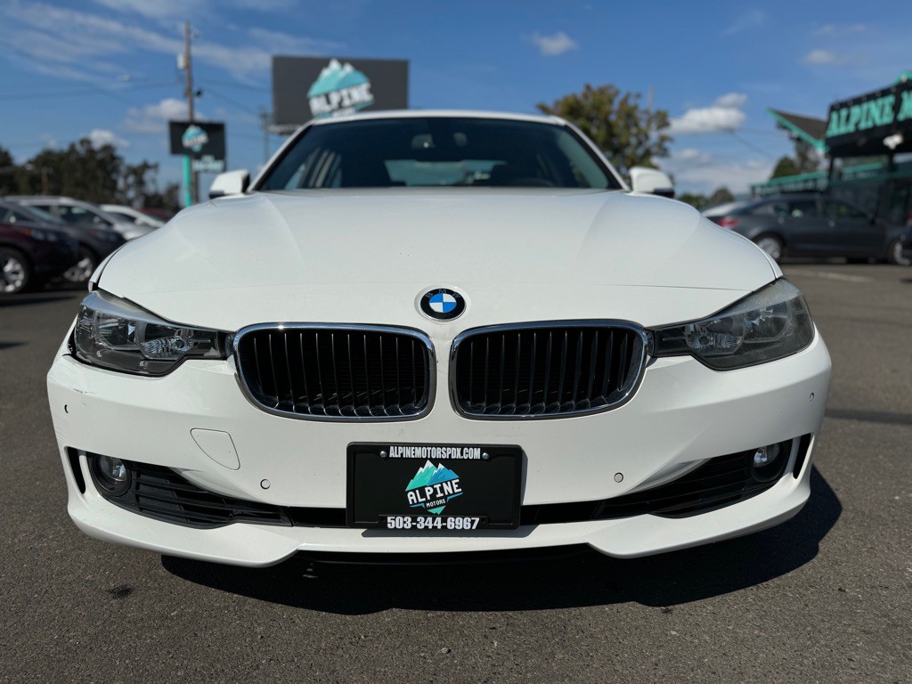 2015 BMW 3 Series Image 6