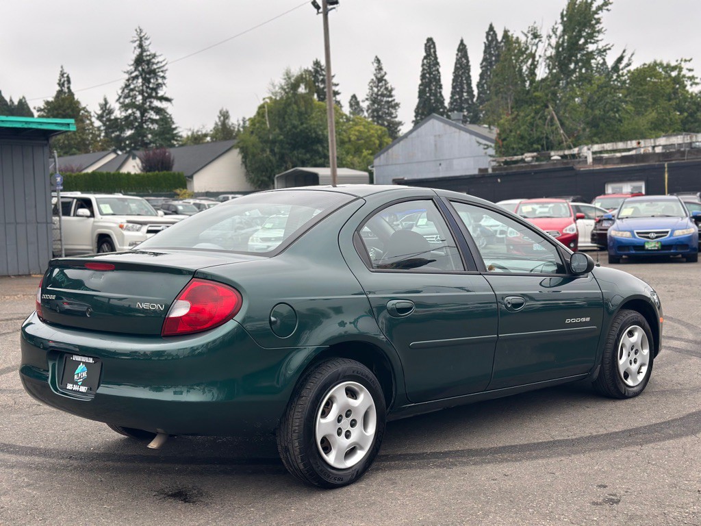 2000 Dodge Neon Image 4