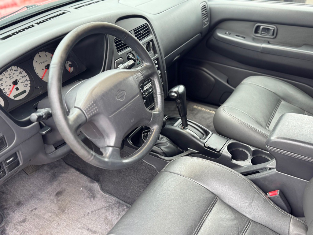 2000 Nissan Pathfinder Image 6