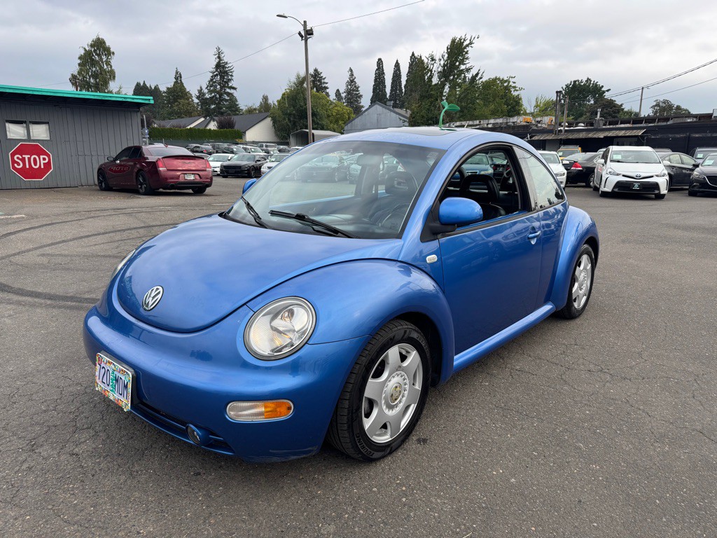 2000 Volkswagen Beetle Image 1