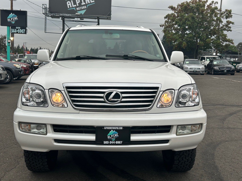 2006 Lexus LX Image 6