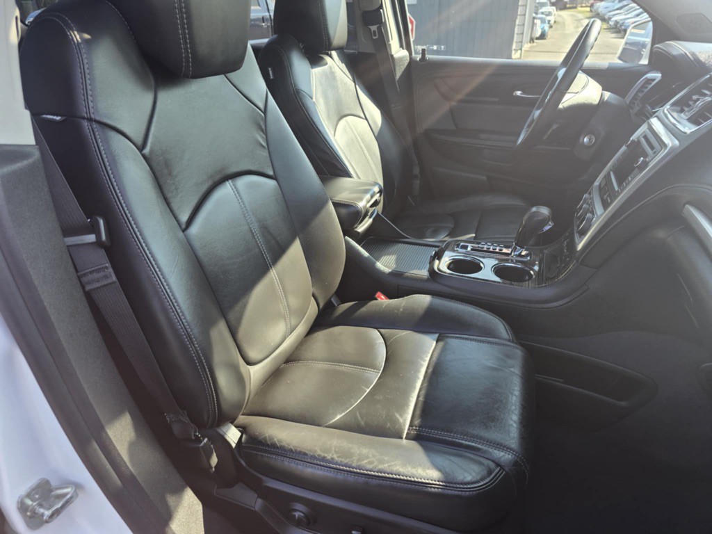 2016 GMC Acadia Image 11