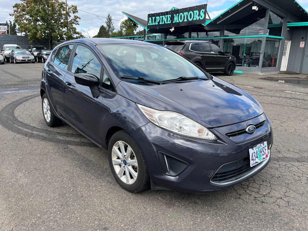 2012 Ford Fiesta Image 7