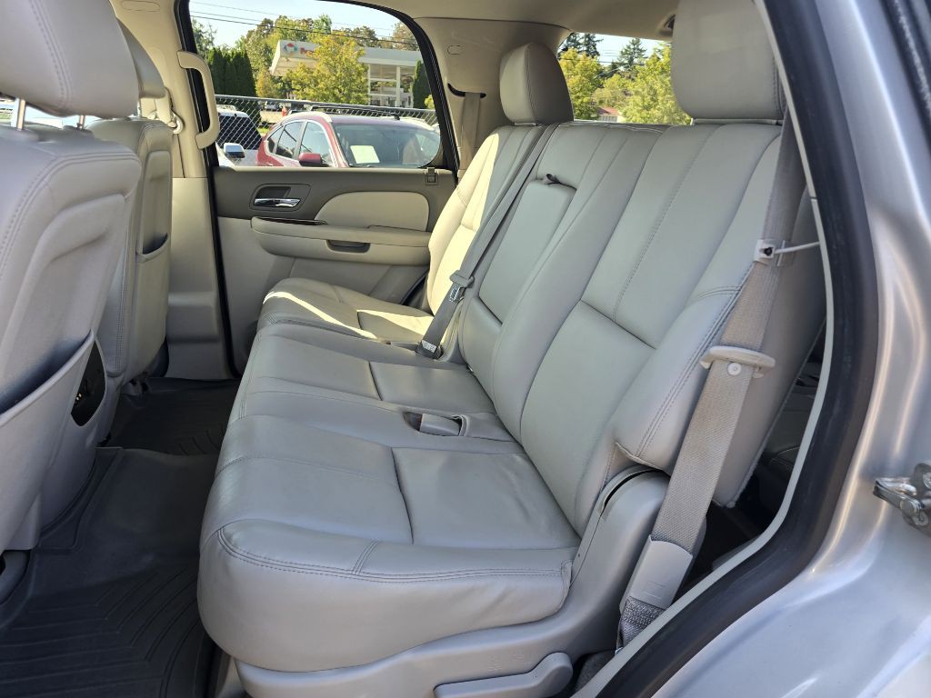 2013 Chevrolet Tahoe Image 12