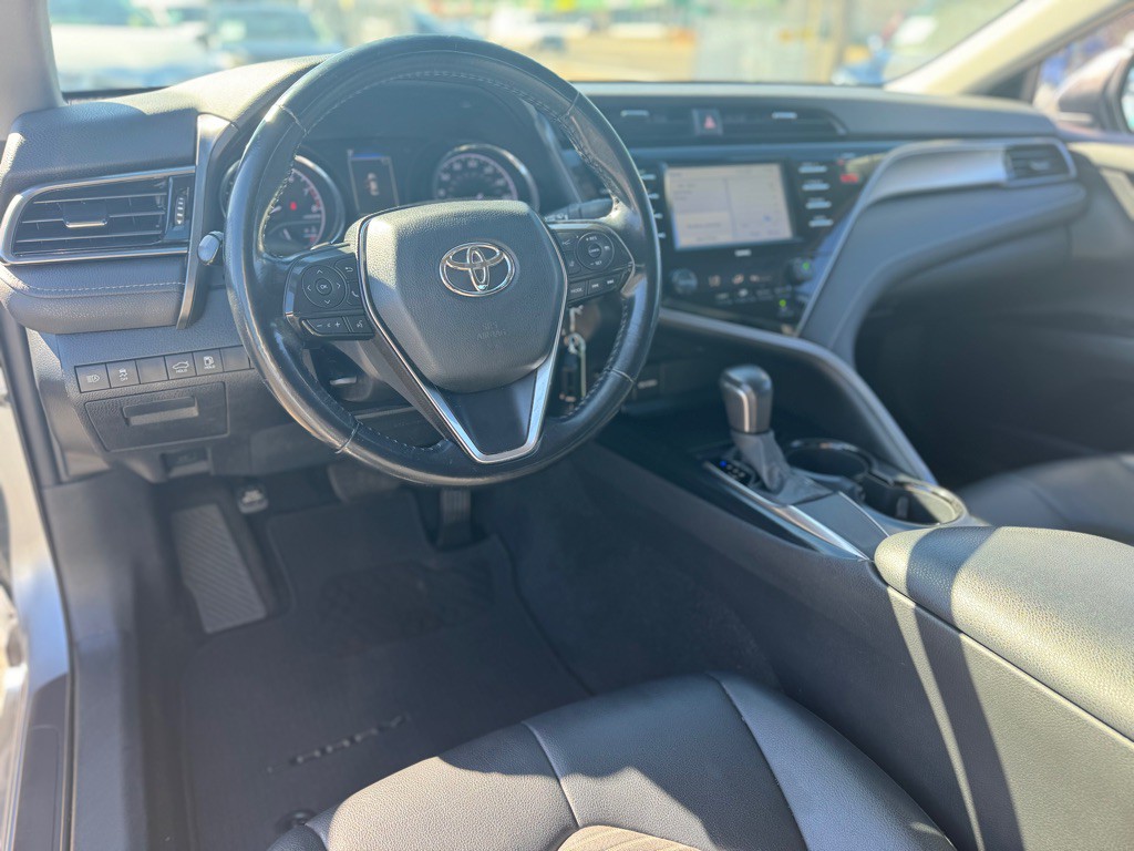 2020 Toyota Camry Image 9