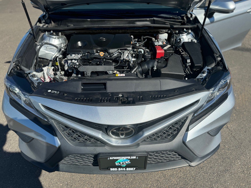 2020 Toyota Camry Image 11