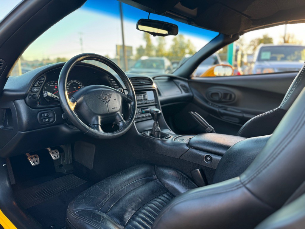 2000 Chevrolet Corvette Image 7