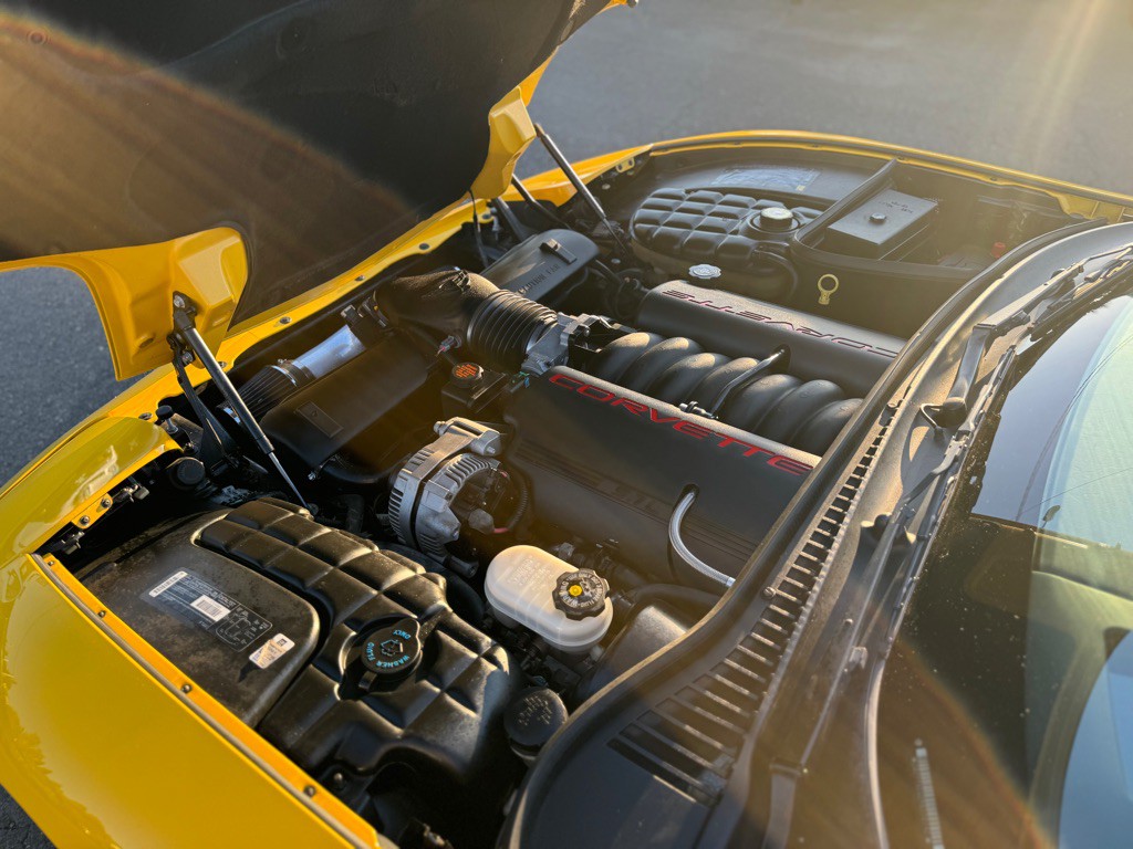 2000 Chevrolet Corvette Image 8