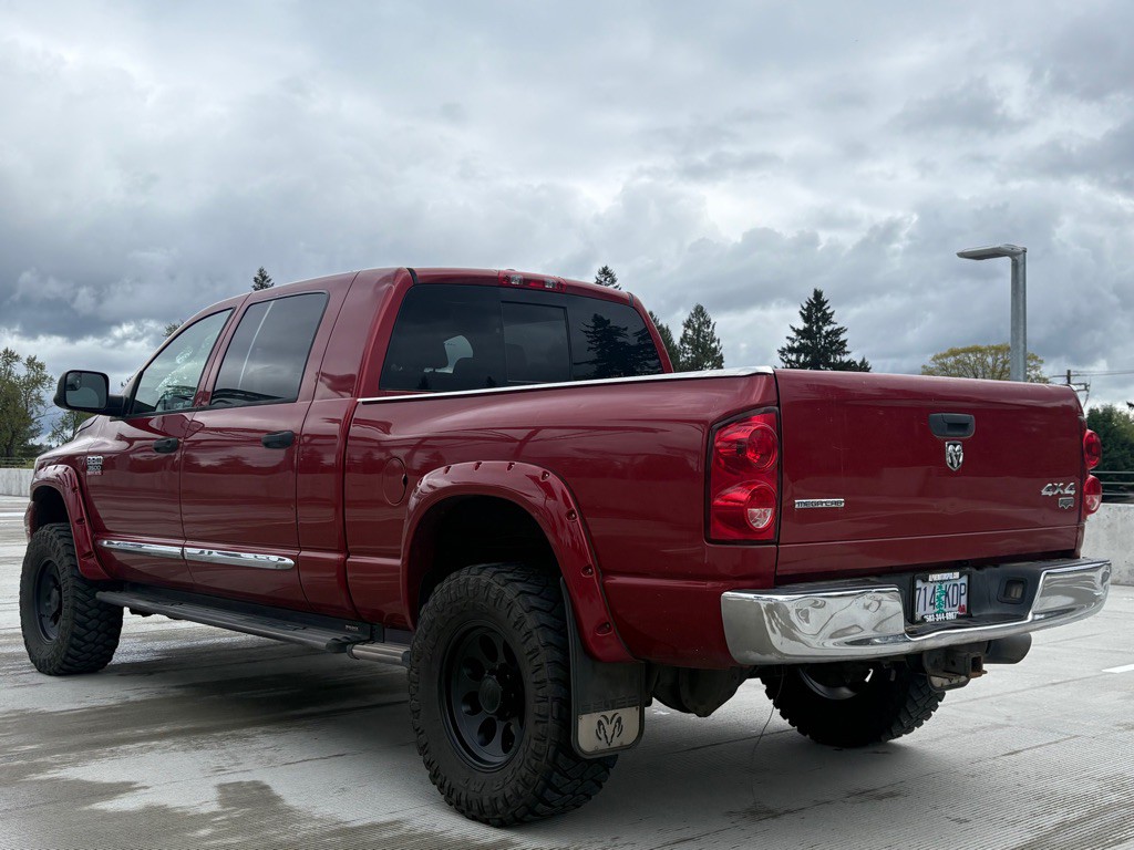 2007 Dodge Ram 3500 Image 2