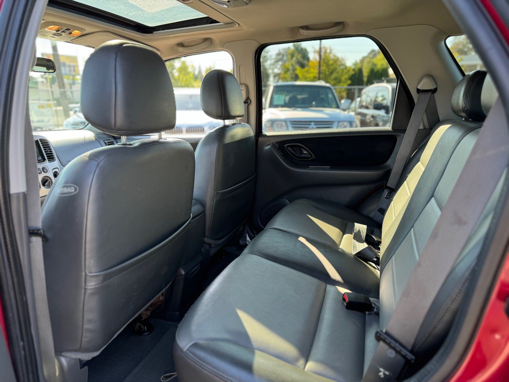 2003 Ford Escape Image 19
