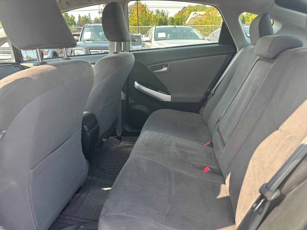 2015 Toyota Prius Image 8