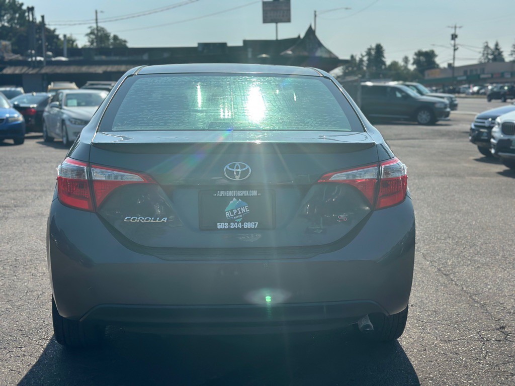 2016 Toyota Corolla Image 3