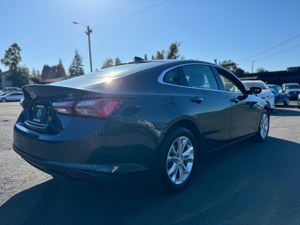 2019 Chevrolet Malibu Image 4