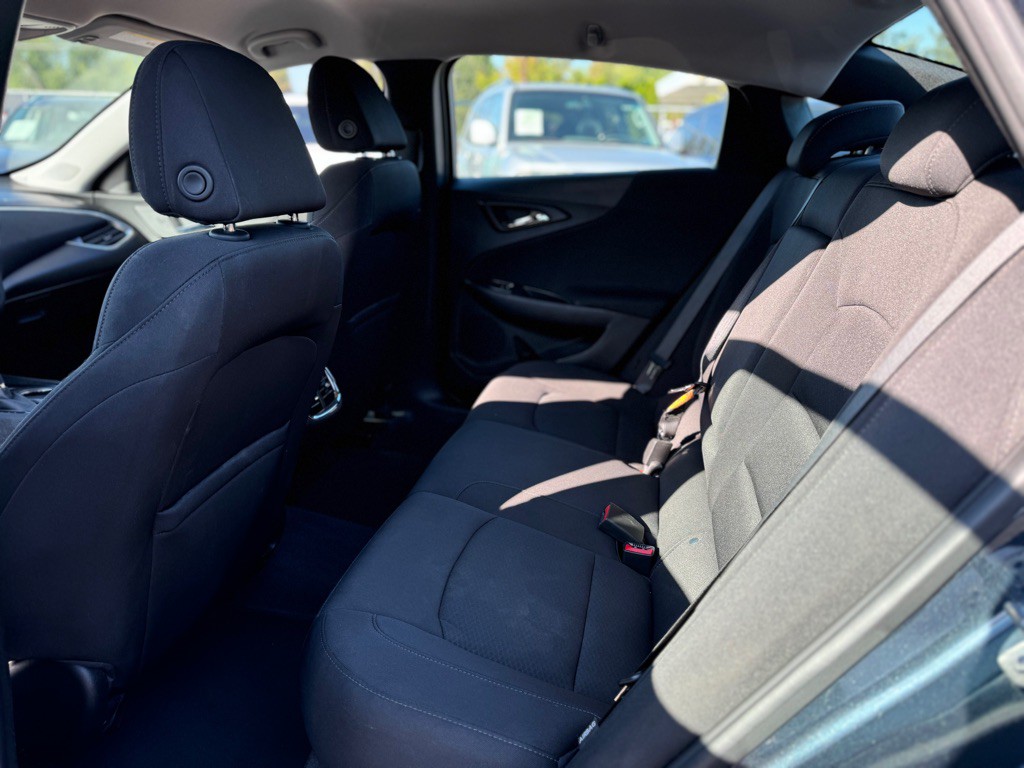 2019 Chevrolet Malibu Image 8