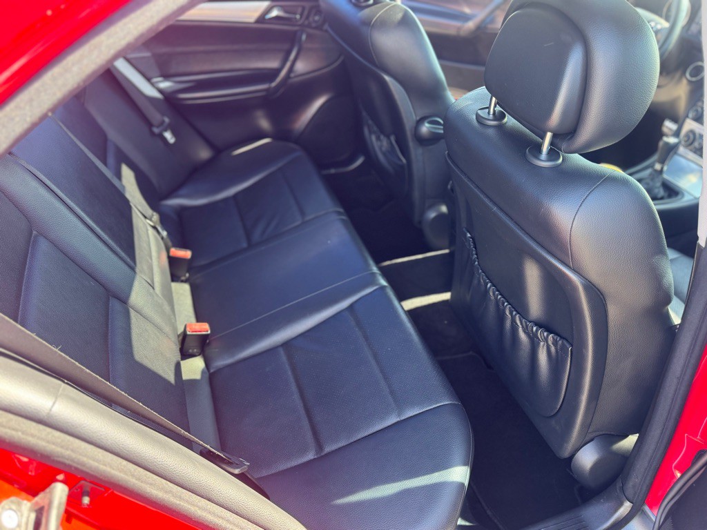 2006 Mercedes-Benz C-Class Image 10
