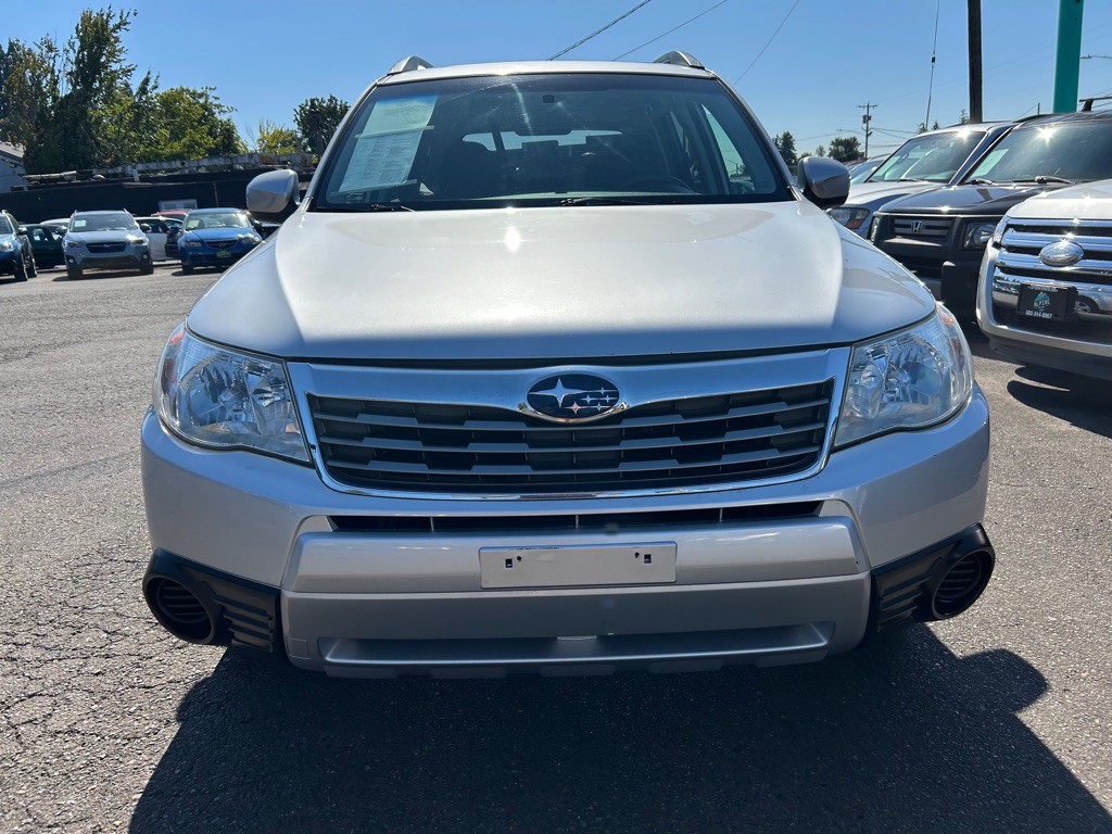2010 Subaru Forester Image 6