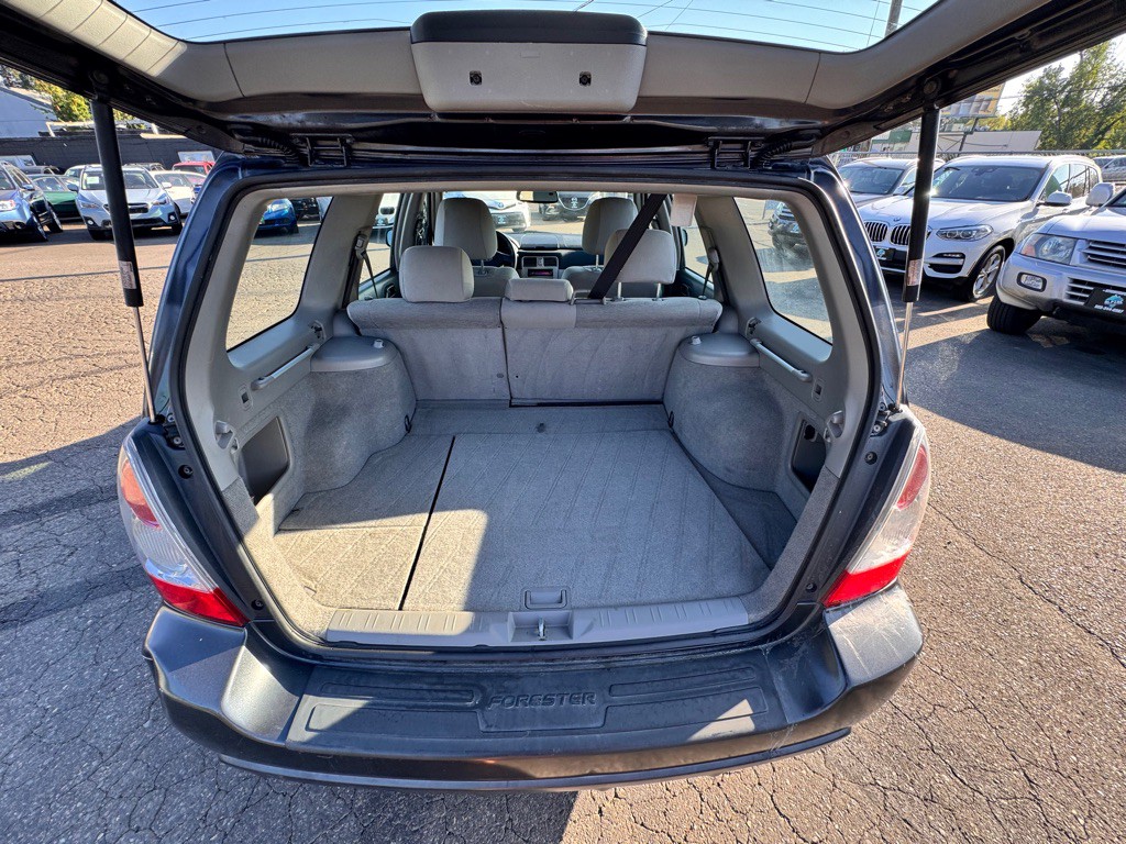 2008 Subaru Forester Image 12