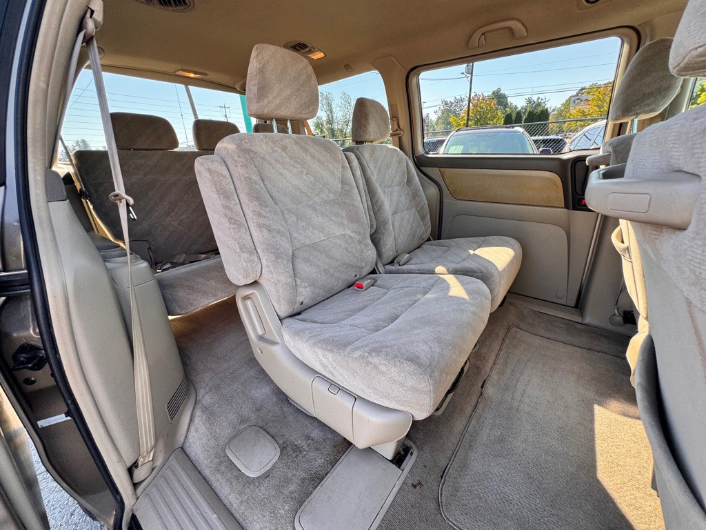 2004 Honda Odyssey Image 12