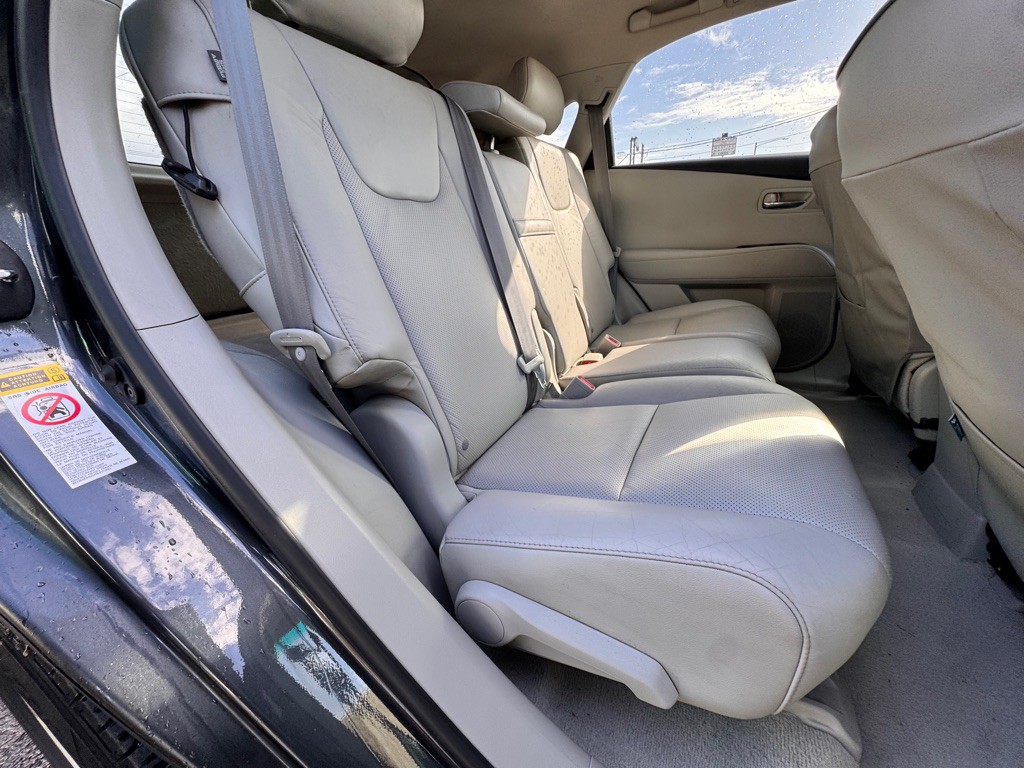 2011 Lexus RX Image 15