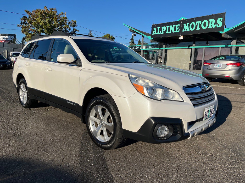 2013 Subaru Outback Image 7