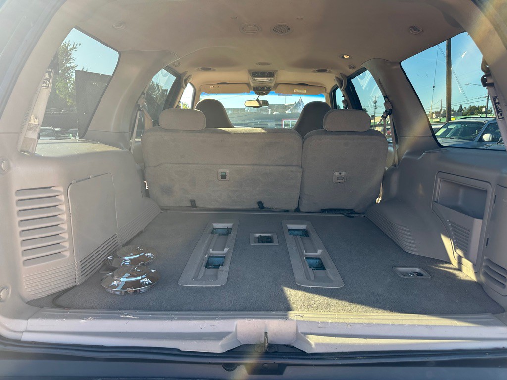 2001 Ford Expedition Image 10