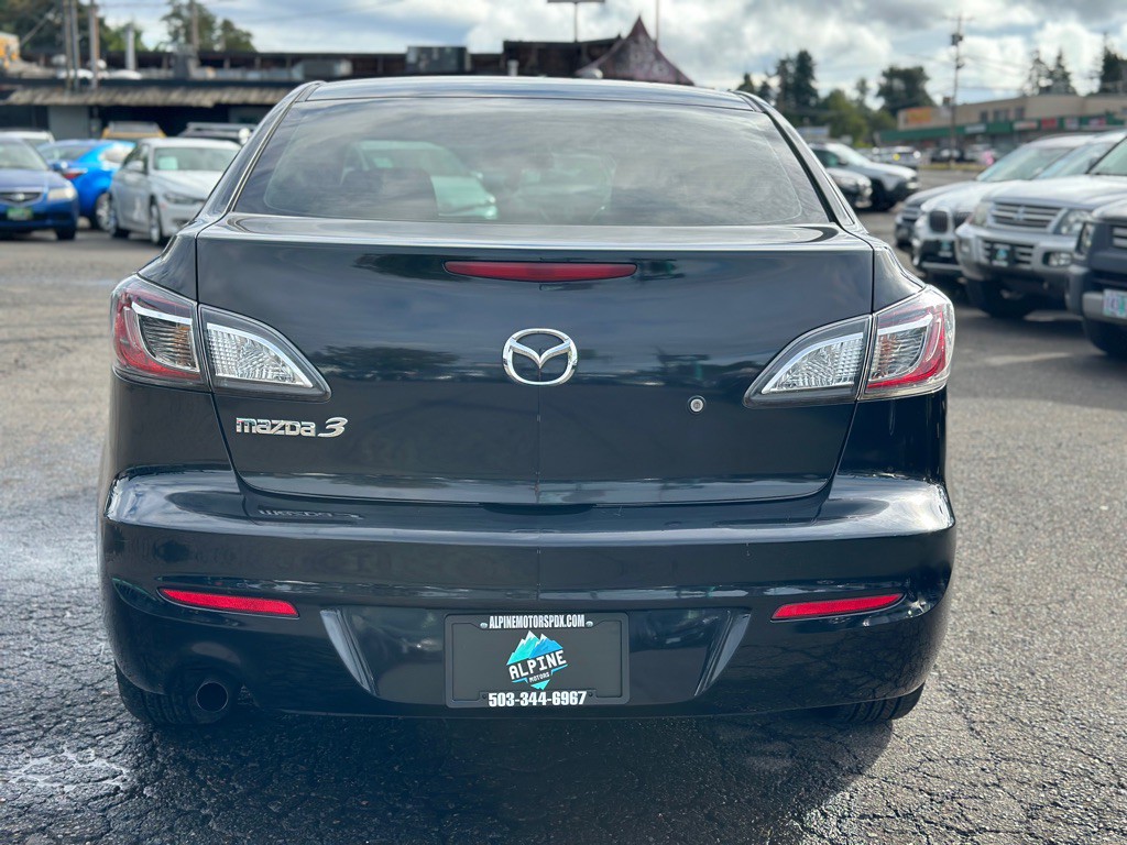 2013 Mazda Mazda3 Image 3