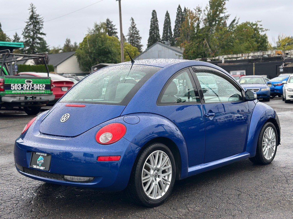 2007 Volkswagen Beetle Image 4