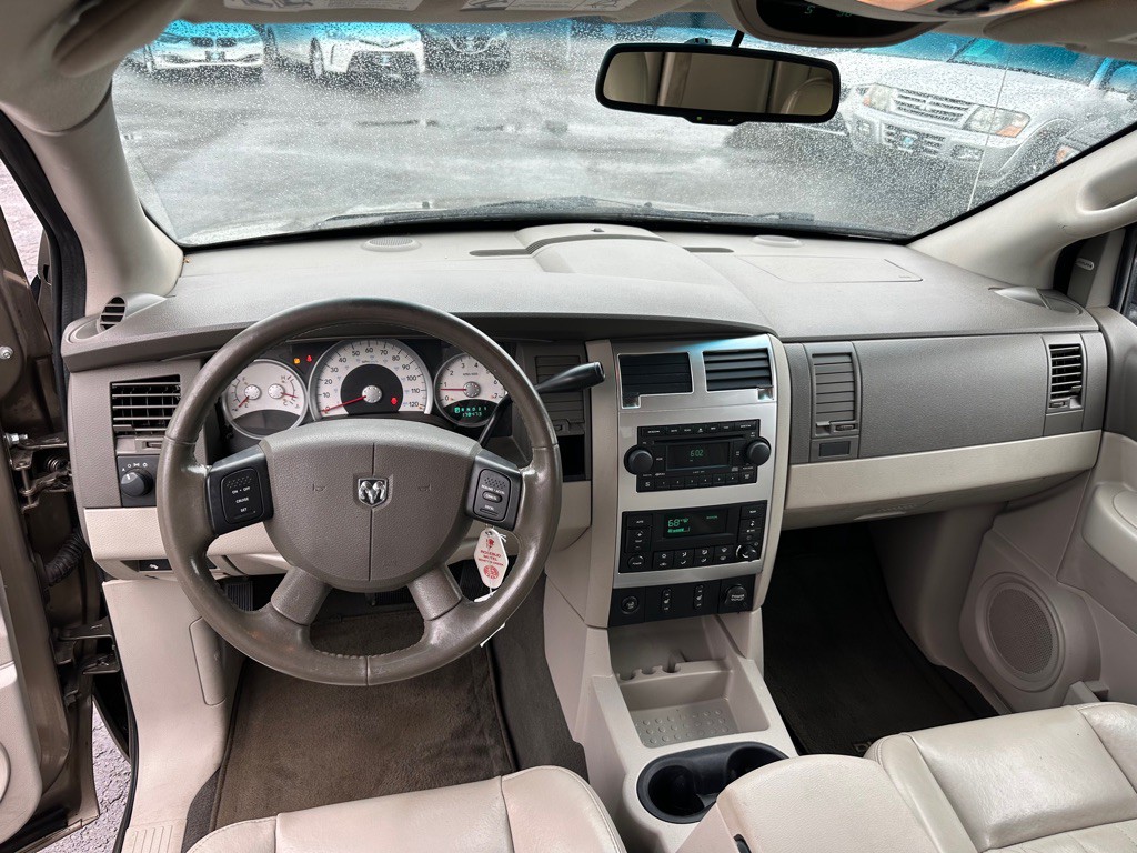 2006 Dodge Durango Image 9