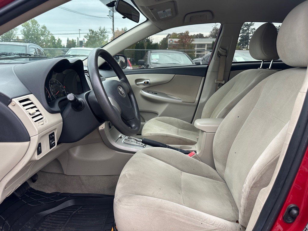 2011 Toyota Corolla Image 7