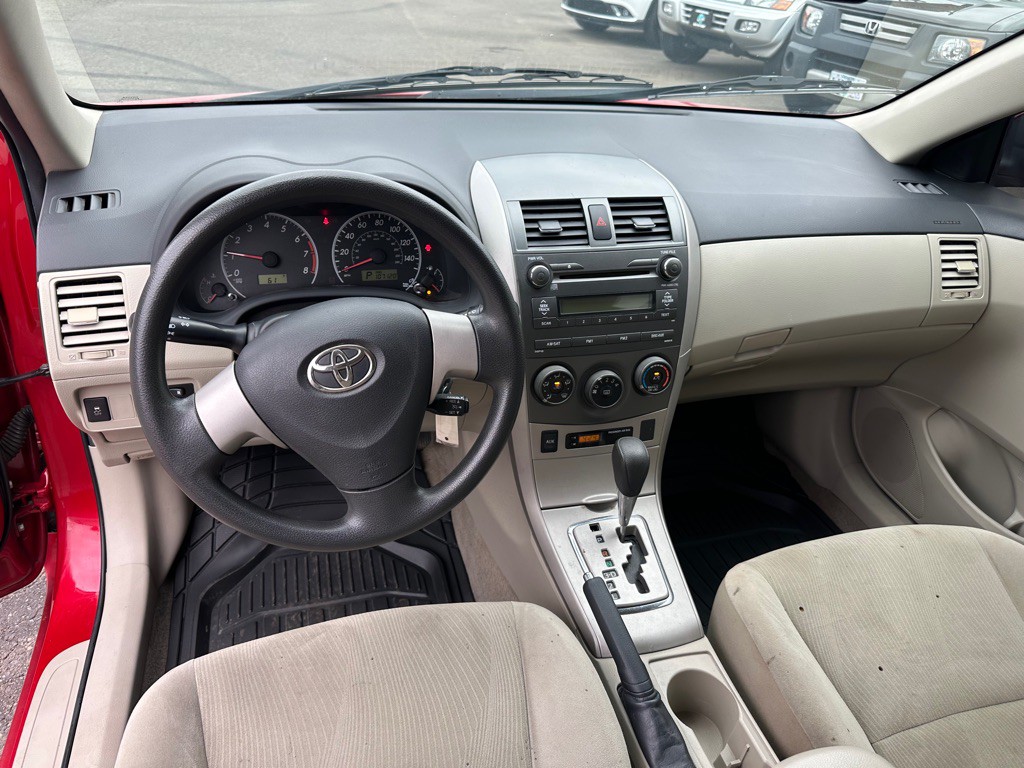 2011 Toyota Corolla Image 9