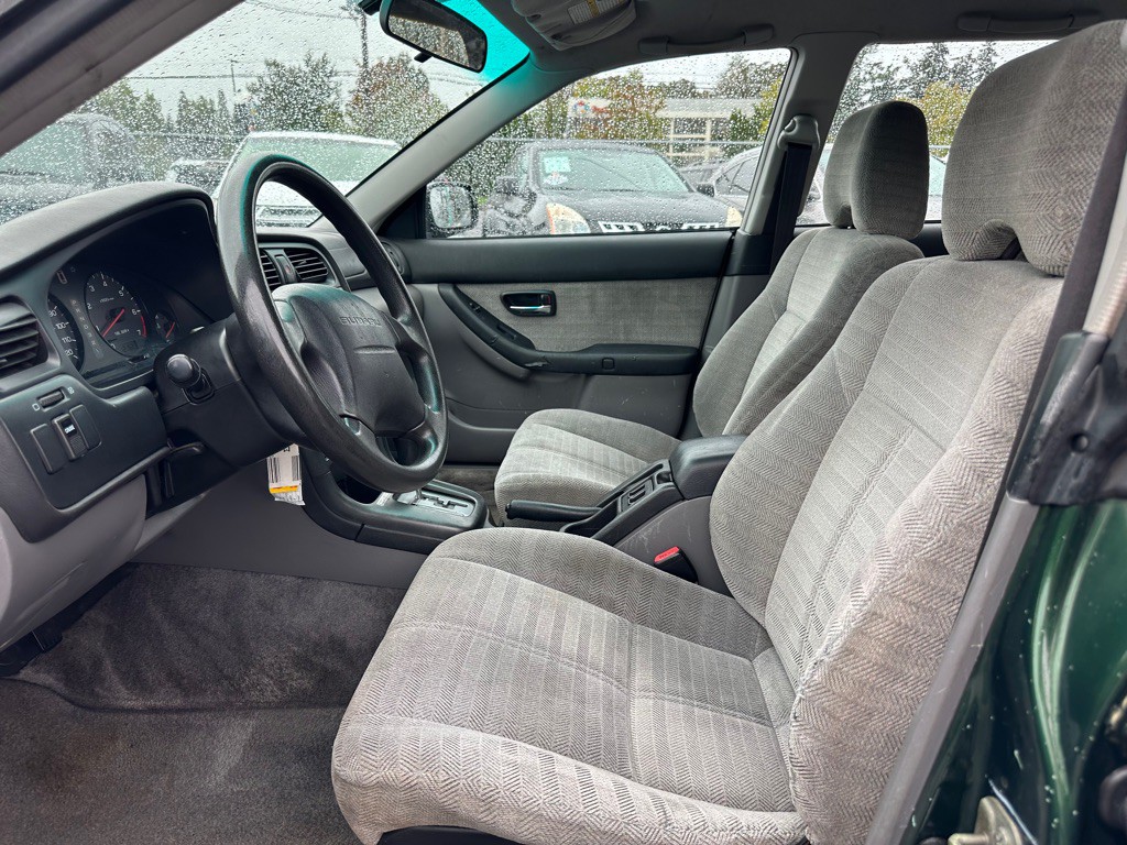 2000 Subaru Legacy Image 7