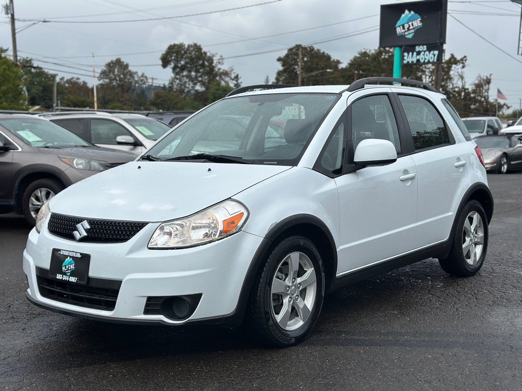 2012 Suzuki SX4 Image 1