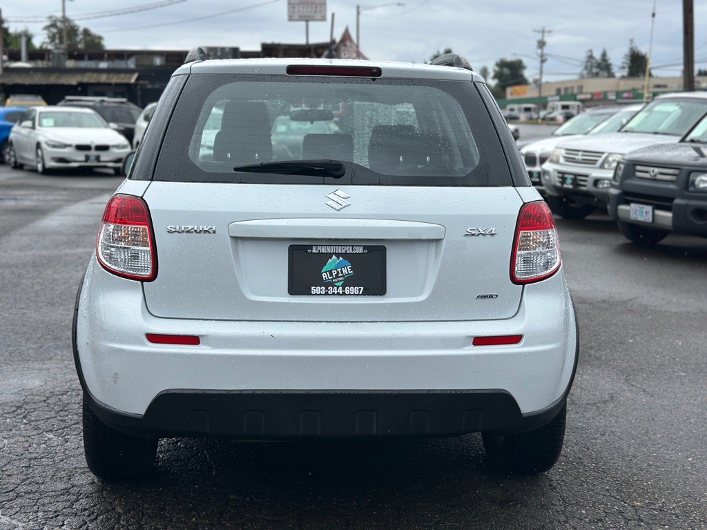 2012 Suzuki SX4 Image 3