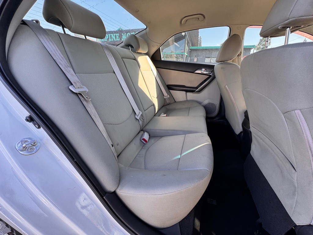 2013 Kia Forte Image 12