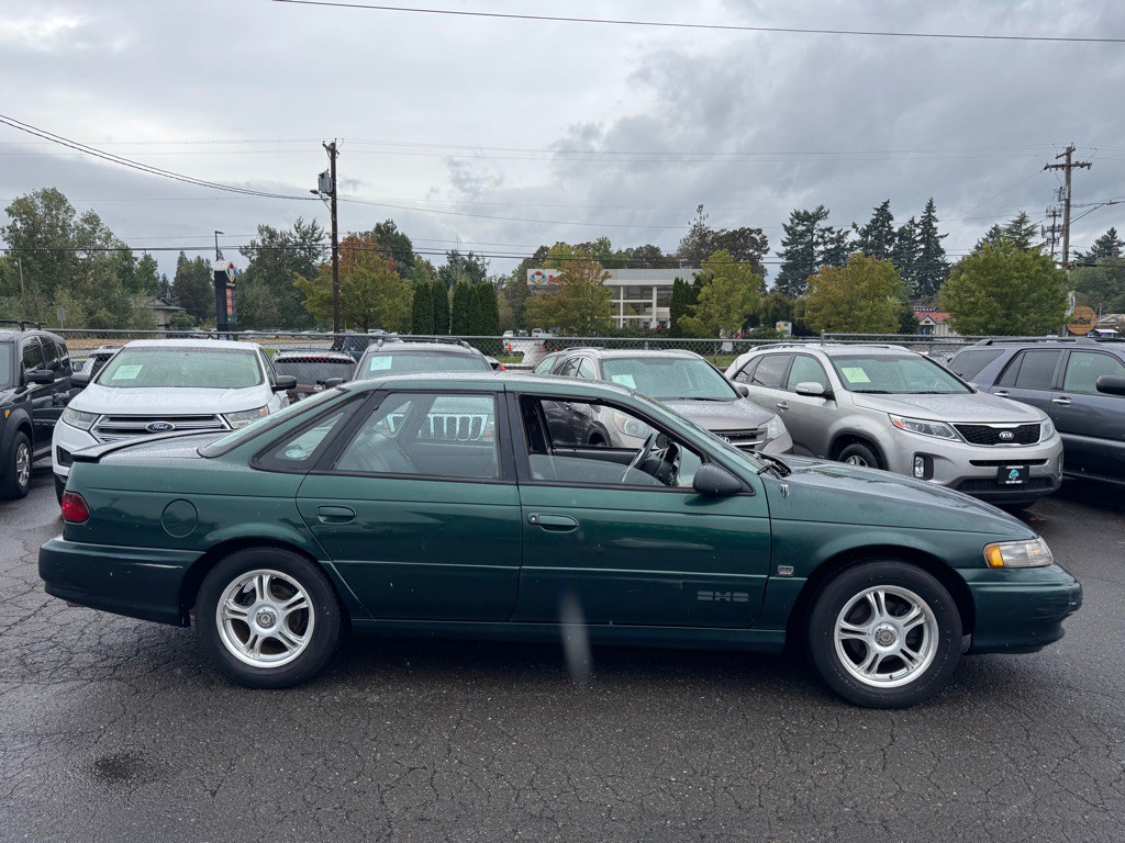 1995 Ford Taurus Image 6