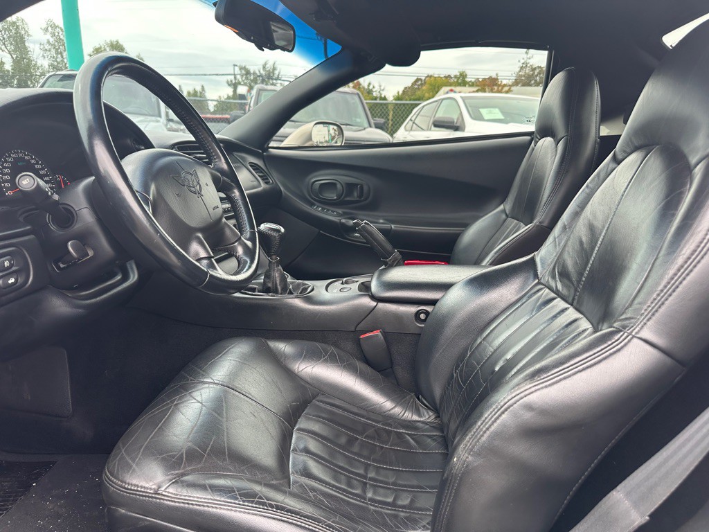 2000 Chevrolet Corvette Image 7