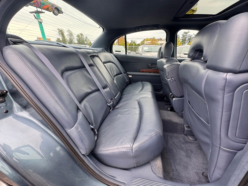2000 Buick LeSabre Image 12